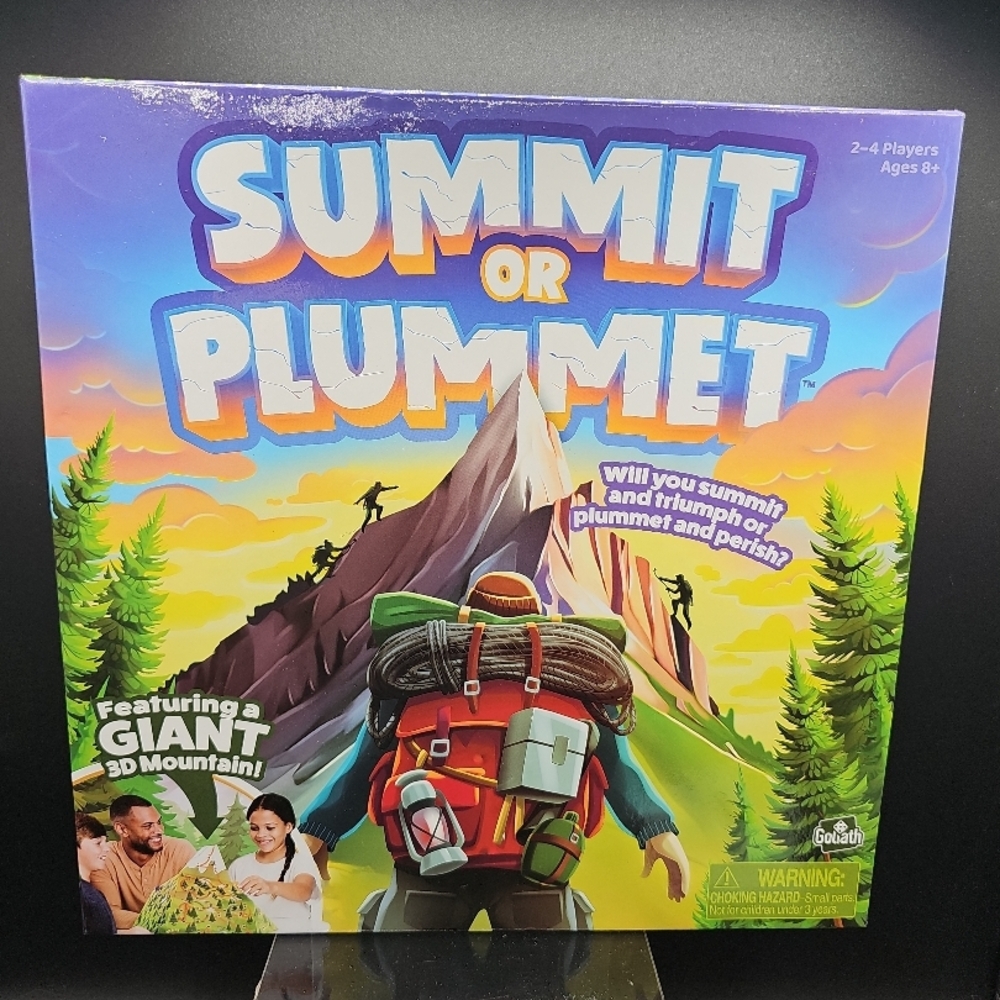 Summit or Plummet 2-4 Player Board Game Strategy Race 3D Mountain Climb